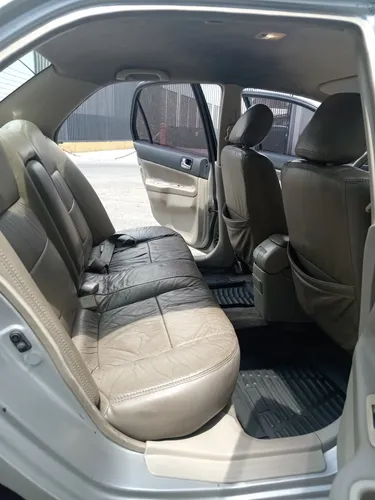 Mitsubishi Lancer Touring