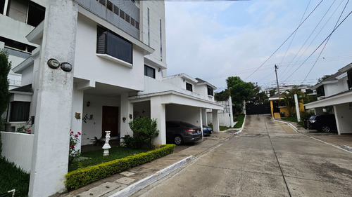 Imagen 4 de 5 de Casa En Venta San Remo San Cristobal