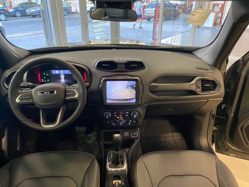 Imagen 11 de 25 de Jeep Renegade H