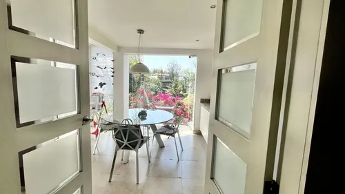 Hermosa Casa En Las Lomas Con Vista Espectacular