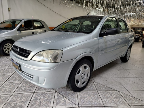 Chevrolet Corsa Sedan 1.8 Maxx Flex Power 4p