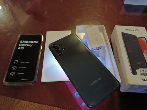 Celular Samsung Galaxy A13 / 128gb / 4ram / 50mp Color Negro