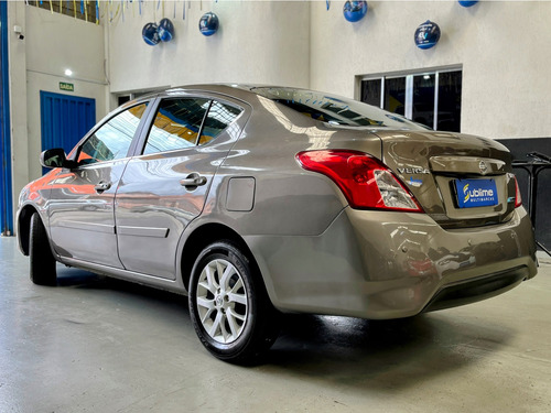 Nissan Versa 1.6 16V FLEXSTART SV 4P XTRONIC