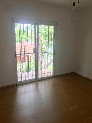 Imagen 4 de 8 de Departamento En Venta En Banfield Este