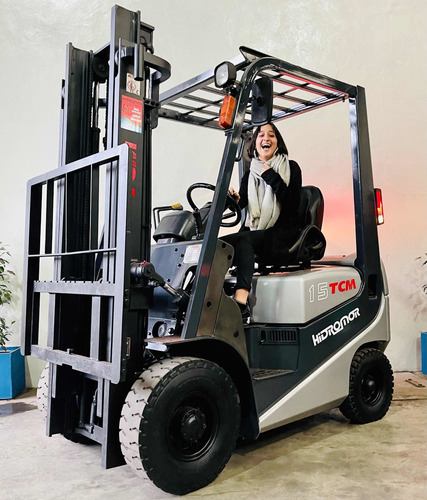 Autoelevador Tcm 1500kg Diesel Automatica