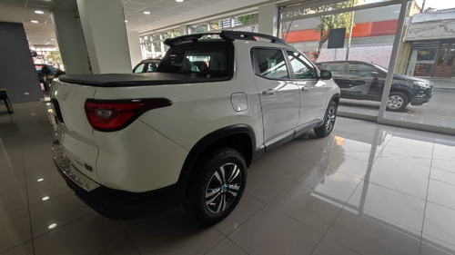Imagen 14 de 25 de Fiat Toro Freedom 4x4 At9 0km Entrega Inmediata 2022 0km
