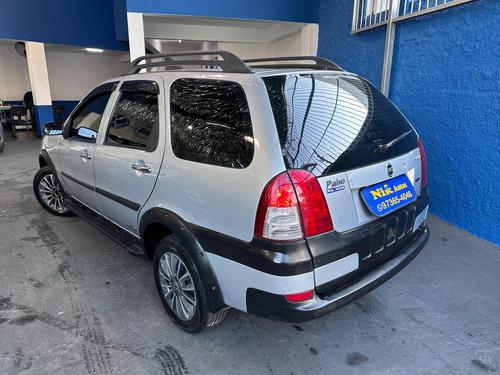 Fiat Palio 1.8 MPI ADVENTURE WEEKEND 8V FLEX 4P MANUAL