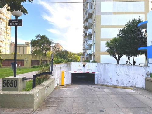 Imagen 4 de 5 de Mdq | B Sarmiento | Cochera Cubierta 13 M2... Oportunidad !!!