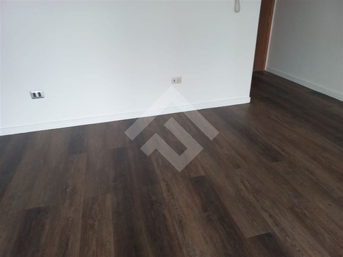 Oficina En Arriendo Metro Manquehue
