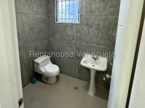 Planta Industrial En Alquiler, La Urbina - Marigreys Blanco - #25-21986