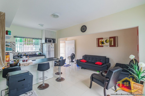 Imagem 4 de 20 de Casa - Casa Com Edícula No Bairro Cidade Nova Peruibe, 0 Metros Da Praia, Peruíbe-sp - 5611