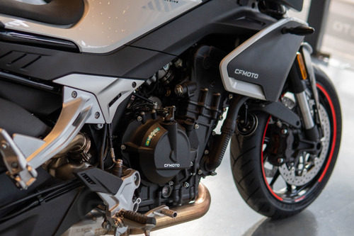 Cfmoto 800 Nk - Financia A Tasa 0% En 12 Meses. Nueva 800nk