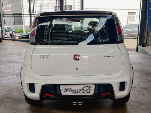 Fiat Uno 1.3 FIREFLY FLEX SPORTING 4P DUALOGIC