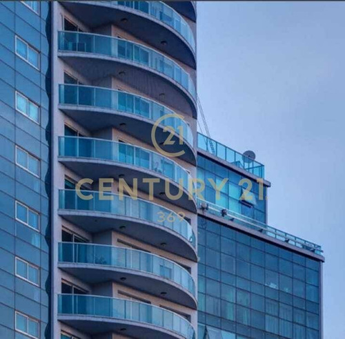 Imagen 1 de 5 de Espectacular Oficina Con Financiación¡! Frente A 3 Cruces ¡vista Inmejorable!!