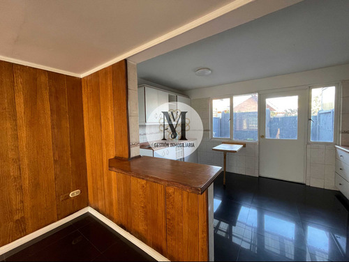 Casa 3 Pisos - 120 M2 - 4d- 2b-1est (109709)