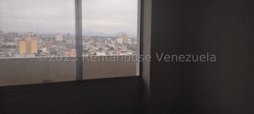 Imagen 18 de 30 de Apartamento En Venta Zona Centr-este De Barquisimeto Lara 23-25770 // Invierta Seguro Con Rentahouse//