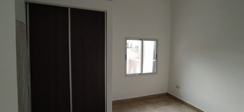 Imagen 18 de 25 de Impecable Departamento En Venta De 3 Ambientes En Turdera