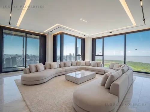 Venta Ultimo Semi-piso Harbour Tower Por Encima Del Piso 45 - 3 Suites   Dependencia. 3 Cocheras.