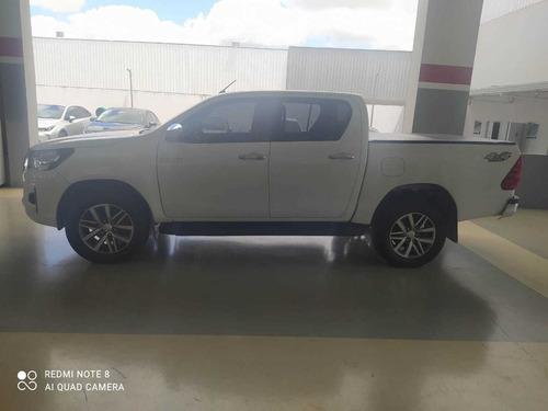 Imagem 6 de 12 de Toyota Hilux Cabine Dupla 2.8 Tdi Srv Cd 4x4 (aut)