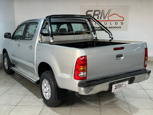 Toyota Hilux 2.5 STD 4X2 CD 16V TURBO DIESEL 4P MANUAL