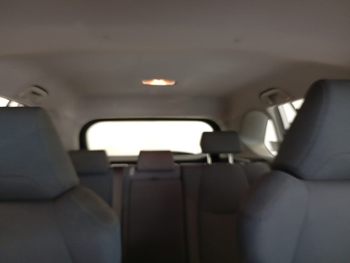 Toyota RAV4 2.5 Le At