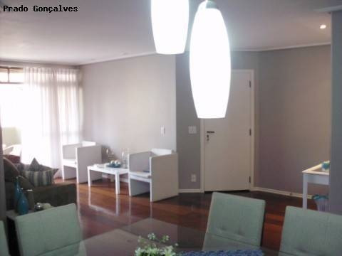 Imagem 2 de 9 de Apartamento À Venda Em Cambuí - Ap122155