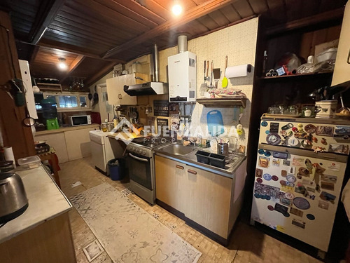 Oportunidad Casa Para Remodelar En Venta De 4d 4b. En Concón