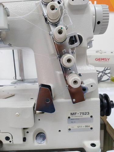 Recubridora Industrial Marca Juki