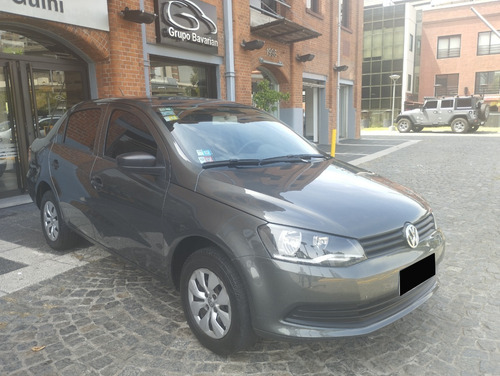 Imagen 5 de 15 de Vw Voyage Trend, Verde O, 2016, 66000kms