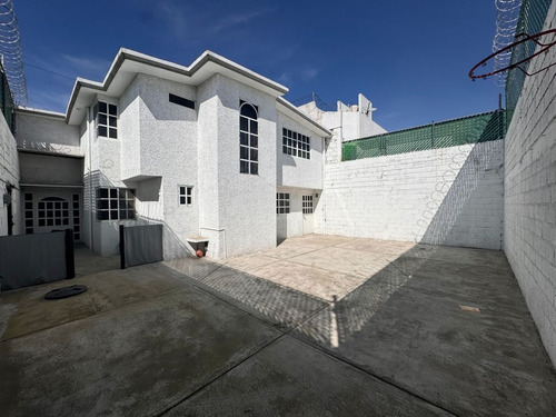 Casa En Venta En Metepec
