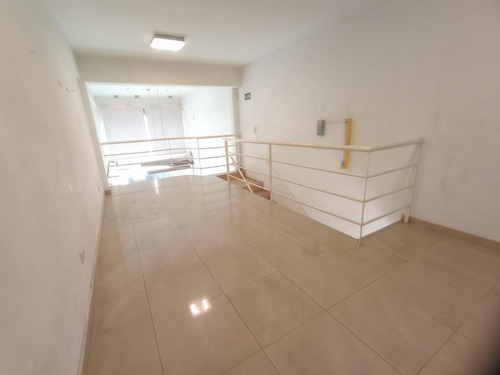 Imagen 8 de 9 de Local 50m² Cub. C/patio Excelente Estado - Ramos Mejia