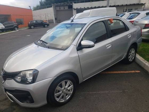 Imagem 4 de 9 de Toyota Etios 1.5 X Plus Sedan 16v Flex 4p Automático