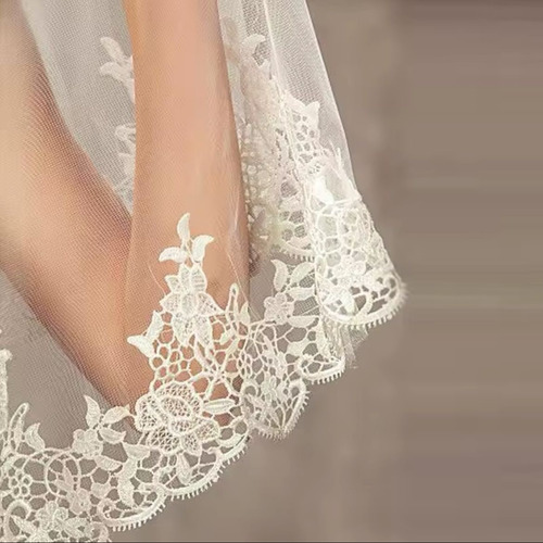 Velo De Novia Con Borde De Encaje Largo 3 Mts Peineta