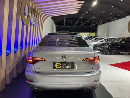 Imagem 6 de 13 de Volkswagen Jetta Gli 2019
