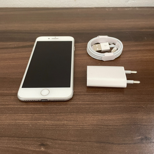 iPhone 8 64gb Libre Blanco Batería 100% Con Accesorios