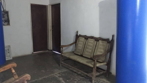 Imagen 9 de 13 de Edificio Con Apartamentos - Local Valencia Sur La Candelaria