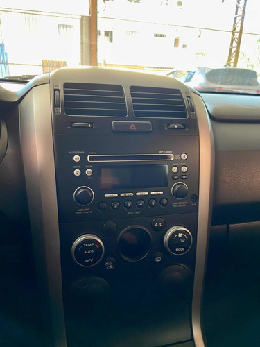 Imagen 9 de 12 de Suzuki Grand Vitara 2.0 Mecánico