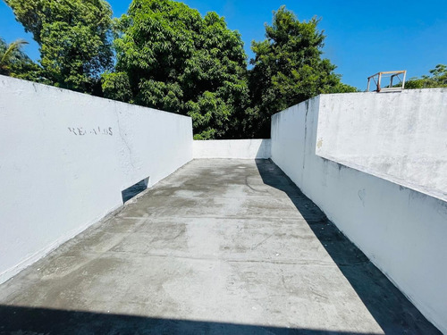 Apartamento Con Terraza En Don Honorio, Prox Carrefour Venta