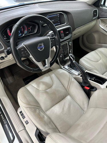 Volvo V40 2.0 T4 DYNAMIC TURBO GASOLINA 4P AUTOMÁTICO