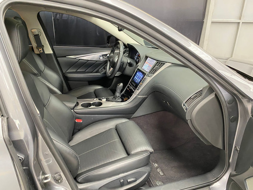 Infiniti Q50 3.5 Hybrid At