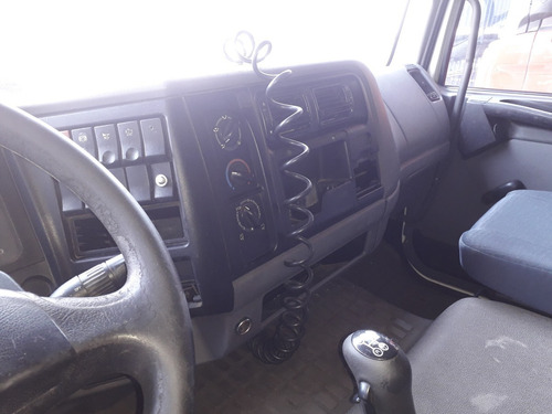 Imagem 7 de 7 de Volvo Vm 310 4x2 2008/2008