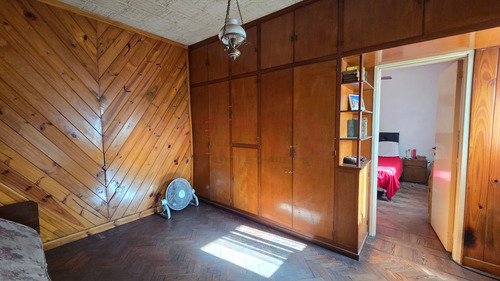 Casa En Venta 7 Ambientes En Mataderos - Oportunidad