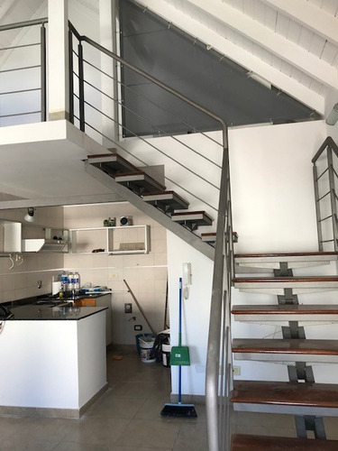 Departamento En Alquiler En Banfield Este