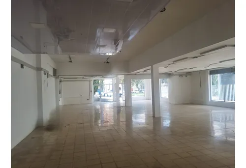 Local En Arriendo Sector Las Vegas