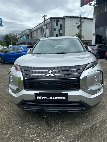 Mitsubishi All New Outlander 4x2 2.5l At.