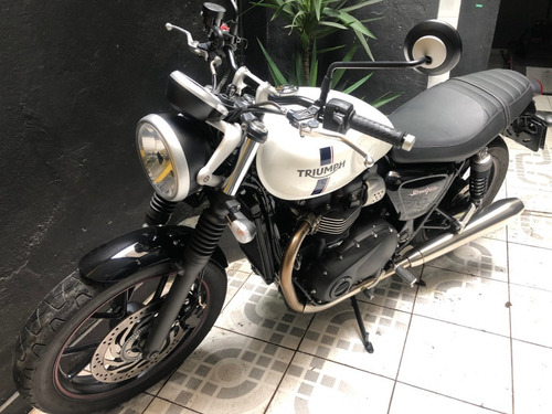 Imagem 1 de 9 de Triumph Street Twin 900 2019