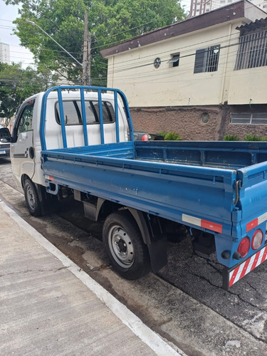 Kia Bongo 2.5 Std 4x2 Rs Turbo S/ Carroceria 2p