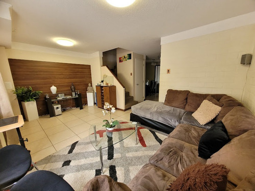 Excelente Y Amplia Casa En Condominio Cerrado Y Seguro