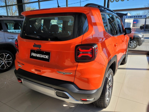 Imagen 10 de 18 de Renegade Trailhawk 1.3t At9
