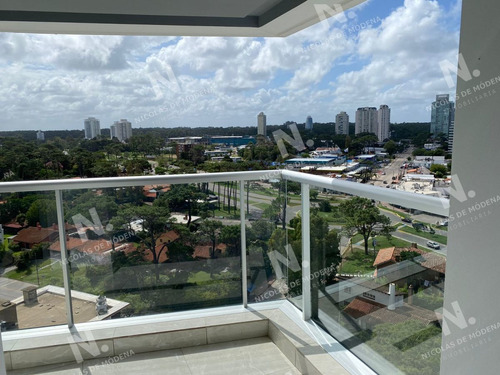 Imagen 2 de 30 de Miami Boulevard, Playa Mansa, 2 Dormitorios , A Pasos Del Mar
